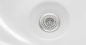 how to clean bathtub drain