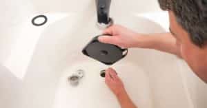 How to unclog bathtub drain