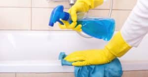 bathtub cleaning