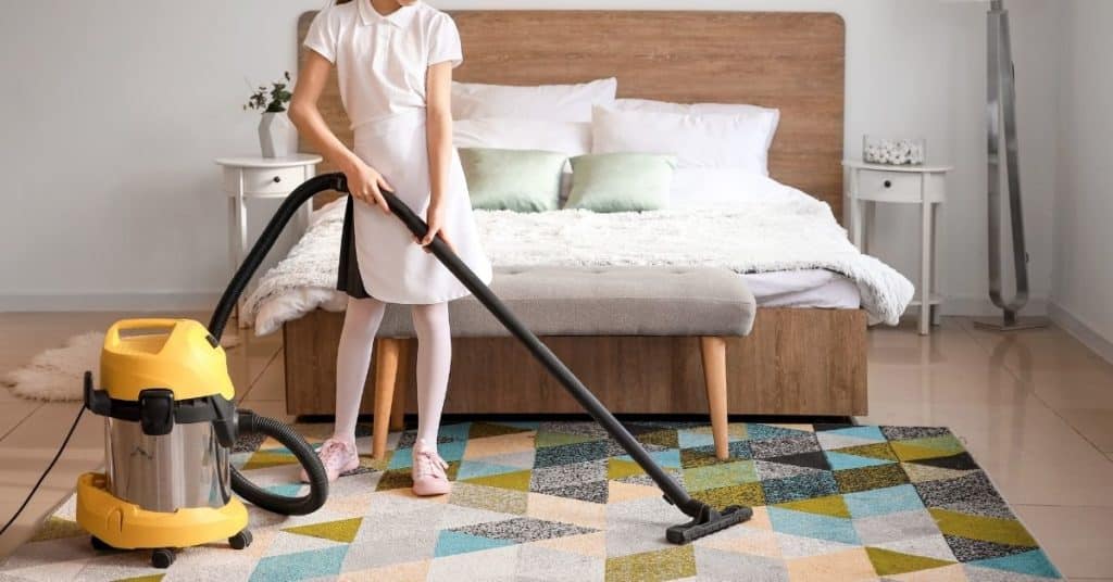Bedroom Cleaning