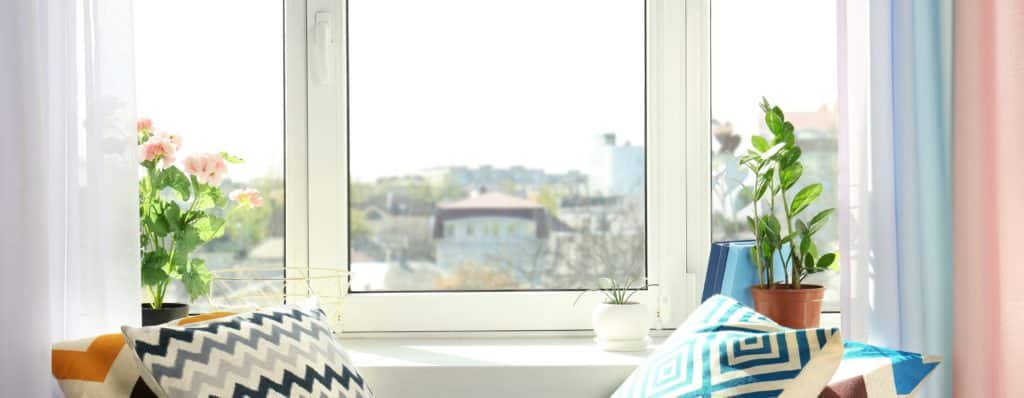 How to clean plastic window sill