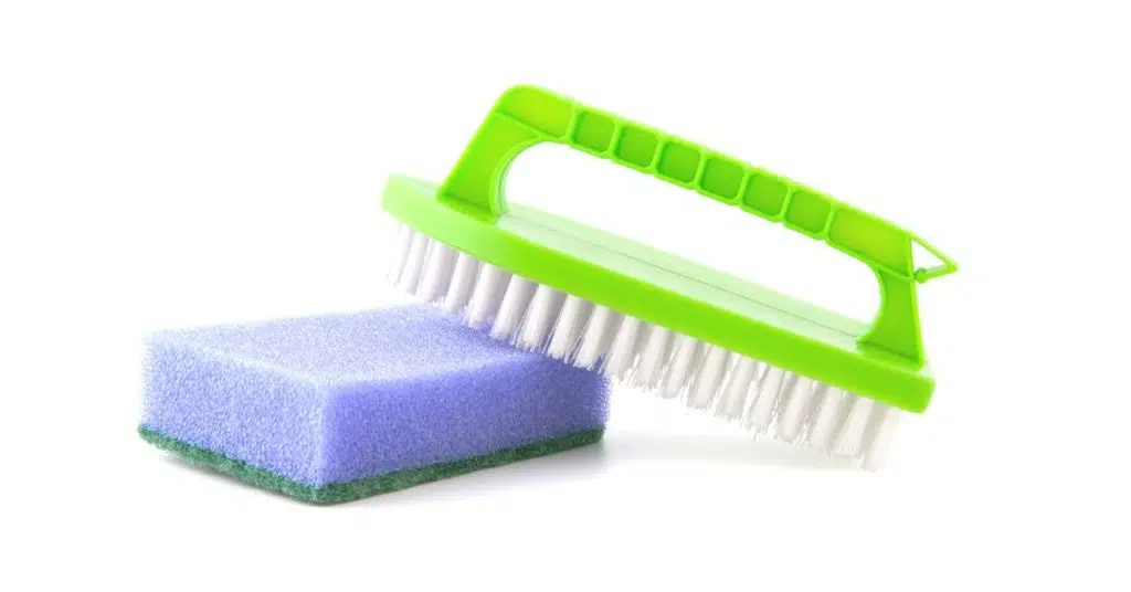 How to clean sponge and brush