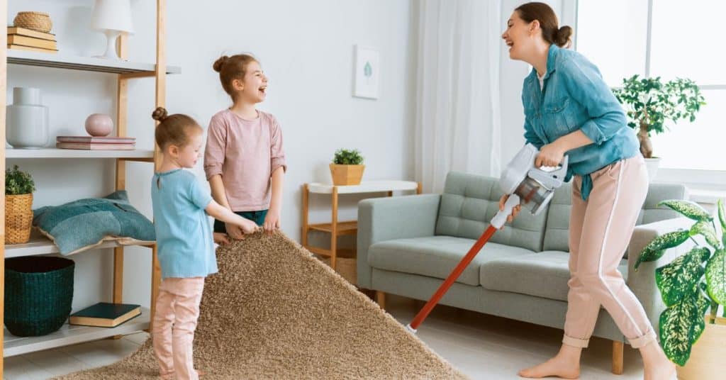 include kids when cleaning
