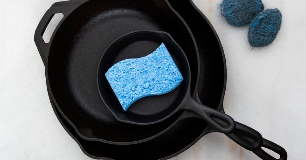Cleaning guide for cast iron cookware
