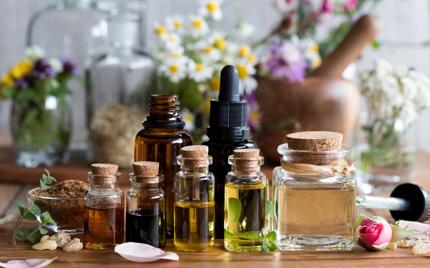 essential oils for DIY airfreshener for bathroom