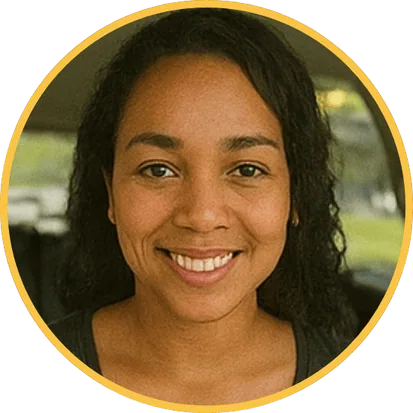 Kayla, your expert local cleaning professional from Hellamaid, ensuring your space is spotless with top-notch cleaning services.
