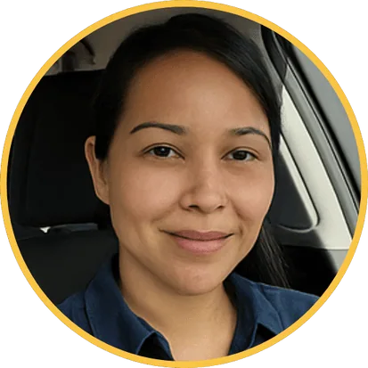 Helen, an expert cleaner from Hellamaid, providing cleaning services in Hamilton.