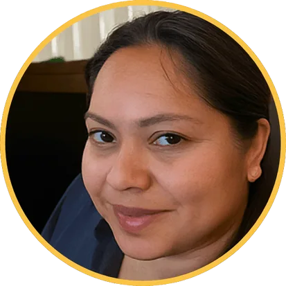 Luz, your trusted local cleaning expert from Hellamaid in Mississauga, offering top-notch and reliable cleaning services.