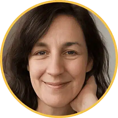 Anastacia, your expert local cleaner from Hellamaid in Pitt Meadows, ensuring a spotless and fresh home with every visit.