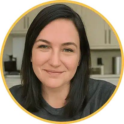 Alexis, your expert local cleaner from Hellamaid in Port Coquitlam, providing high-quality and detailed cleaning services.