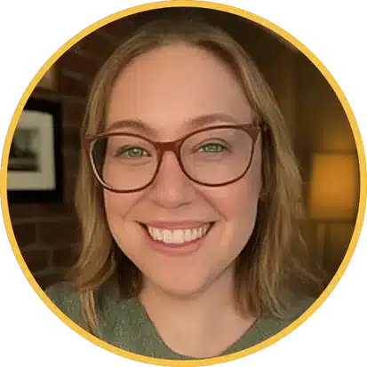Kristy, your trusted local cleaning specialist from Hellamaid in Port Moody, delivering efficient and quality cleaning services.