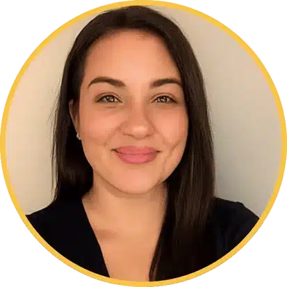 Allana, your expert local cleaner from Hellamaid in Whitby, committed to delivering exceptional and personalized cleaning services.