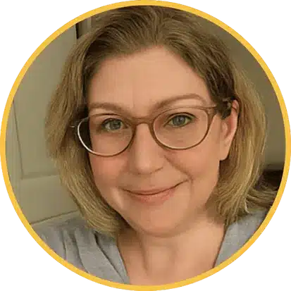 Lilibeth, your trusted local cleaner from Hellamaid in White Rock, providing reliable and thorough home cleaning services.